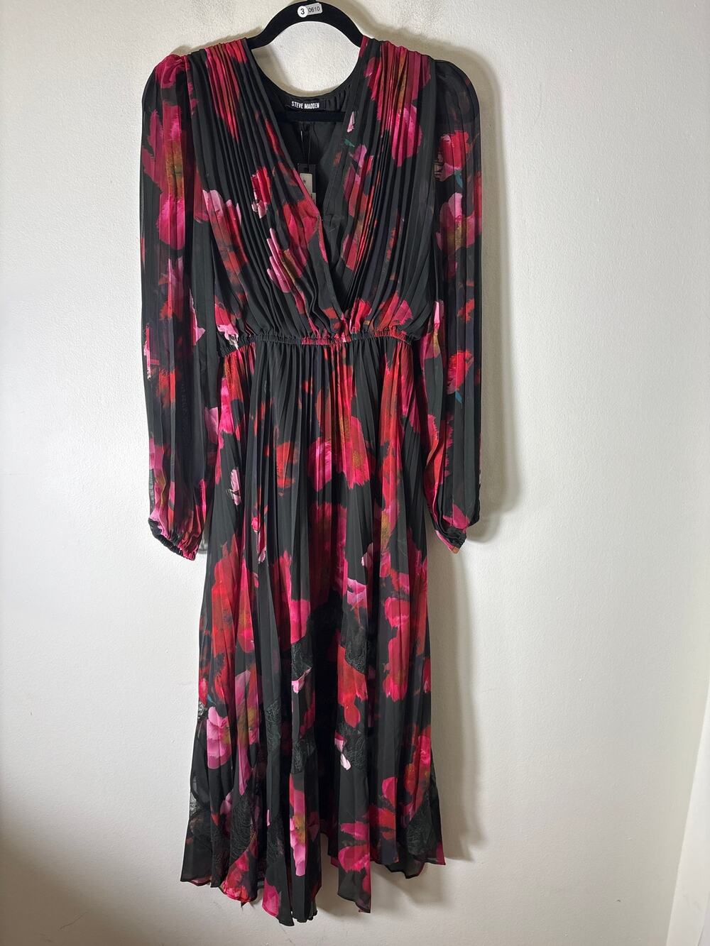 NWT Steve Madden Black and Pink Long Sleeve Sheer Maxi Dress Sz M